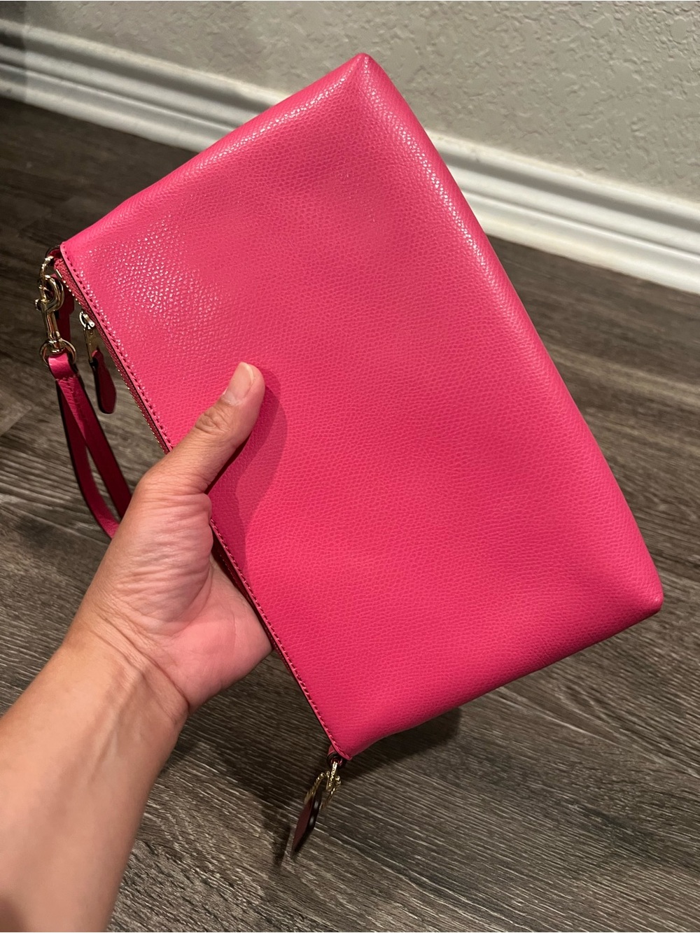 Coach F65805 Hot Pink Leather Wristlet Clutch with Gold Hardware - Picture 2 of 9